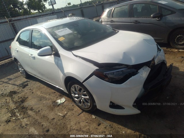 TOYOTA COROLLA 2017 5yfburhe6hp657016