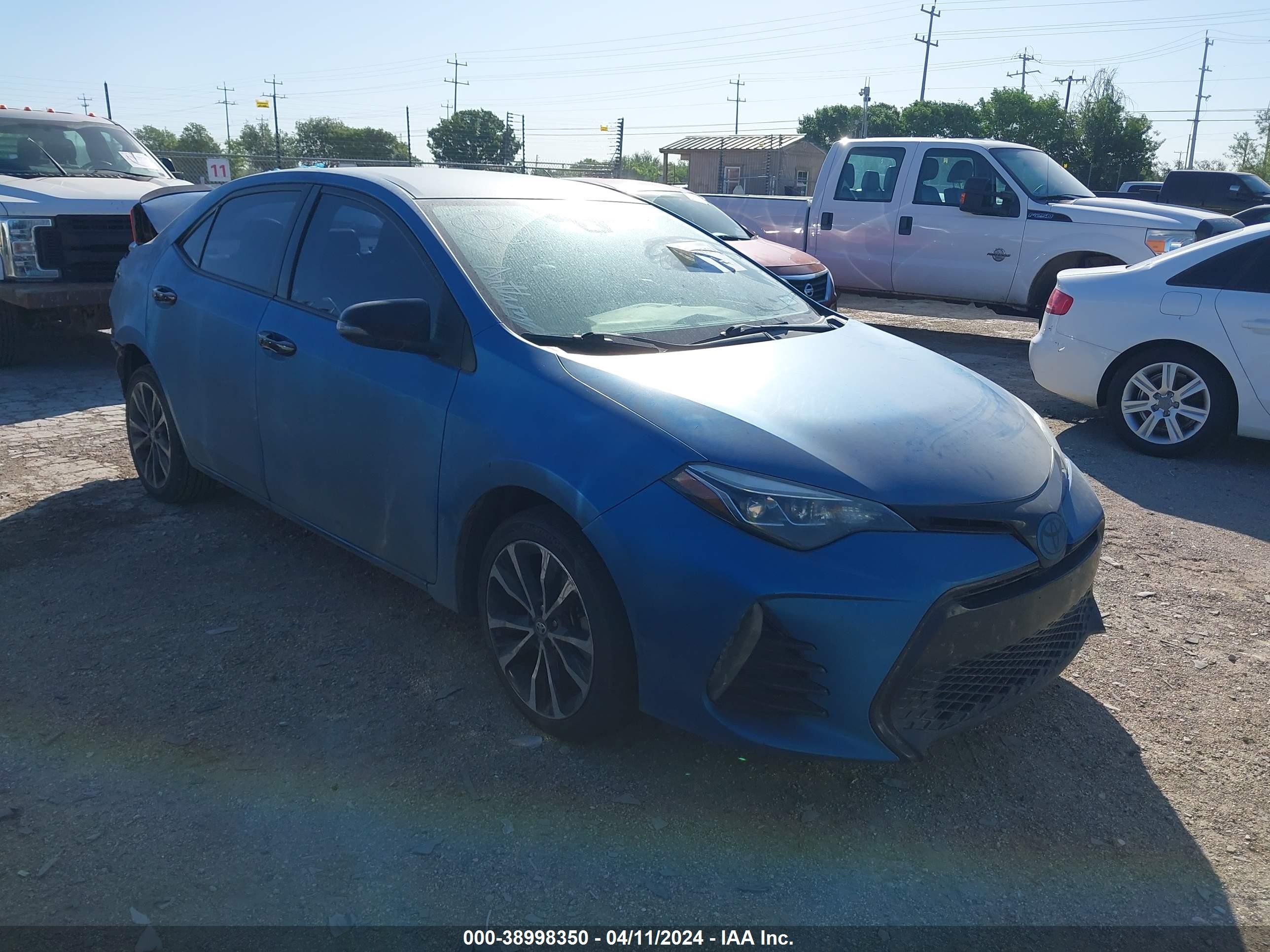 TOYOTA COROLLA 2017 5yfburhe6hp663379