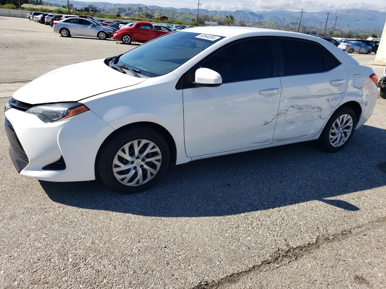 TOYOTA COROLLA 2018 5yfburhe6jp765822