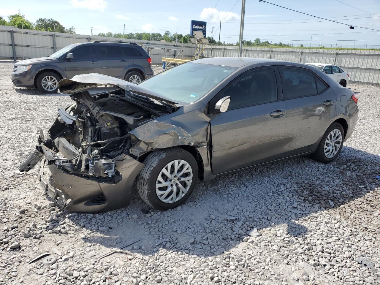 TOYOTA COROLLA 2018 5yfburhe6jp776075