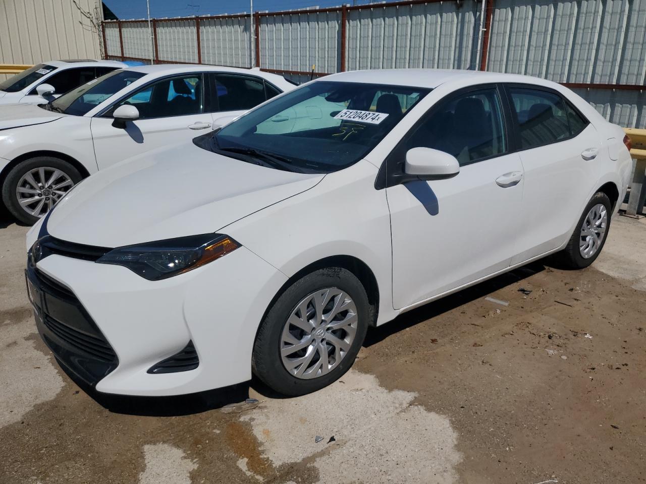 TOYOTA COROLLA 2018 5yfburhe6jp805395