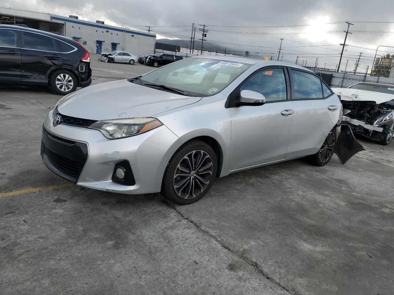 TOYOTA COROLLA 2015 5yfburhe7fp186863