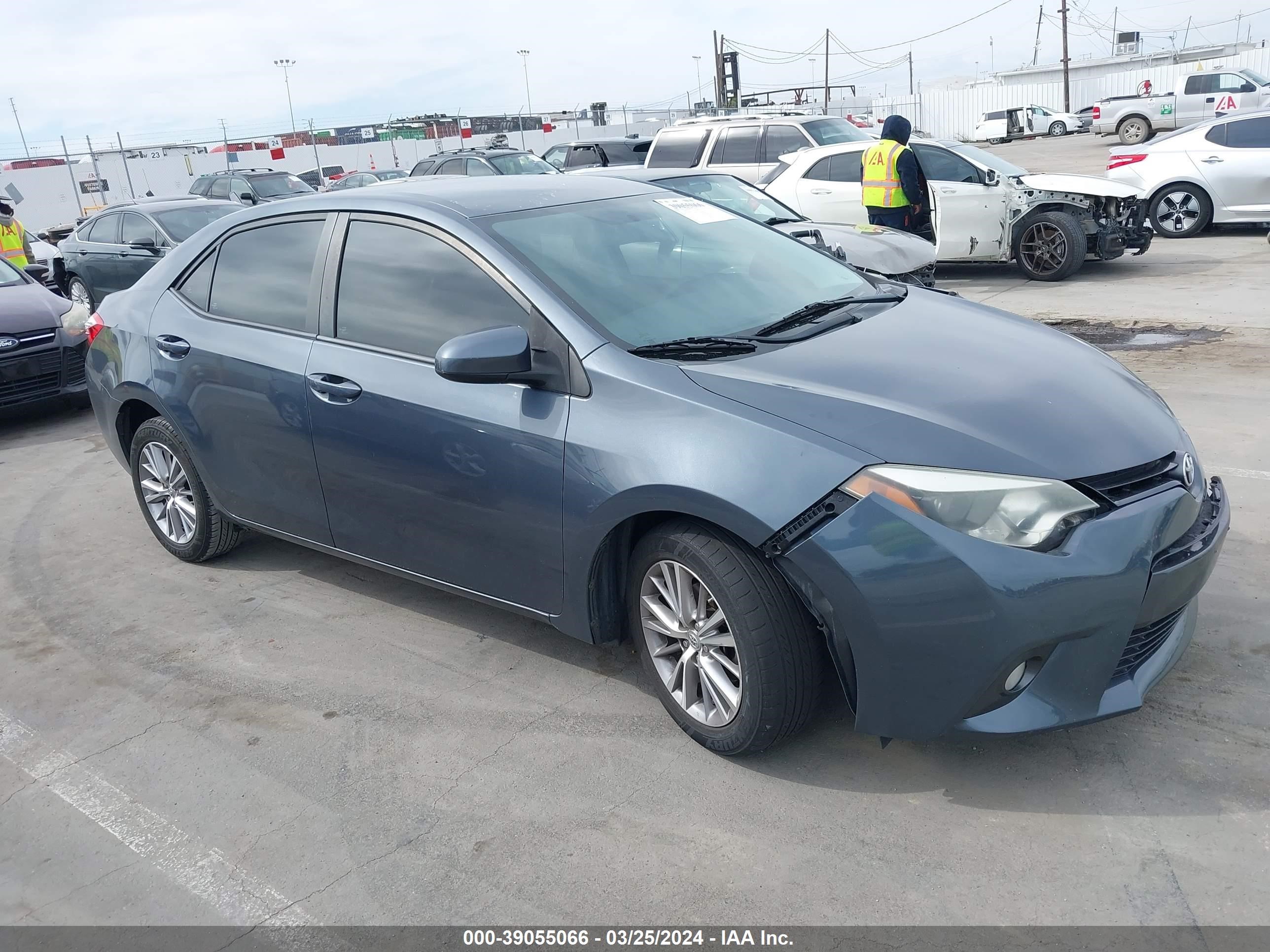 TOYOTA COROLLA 2015 5yfburhe7fp236578