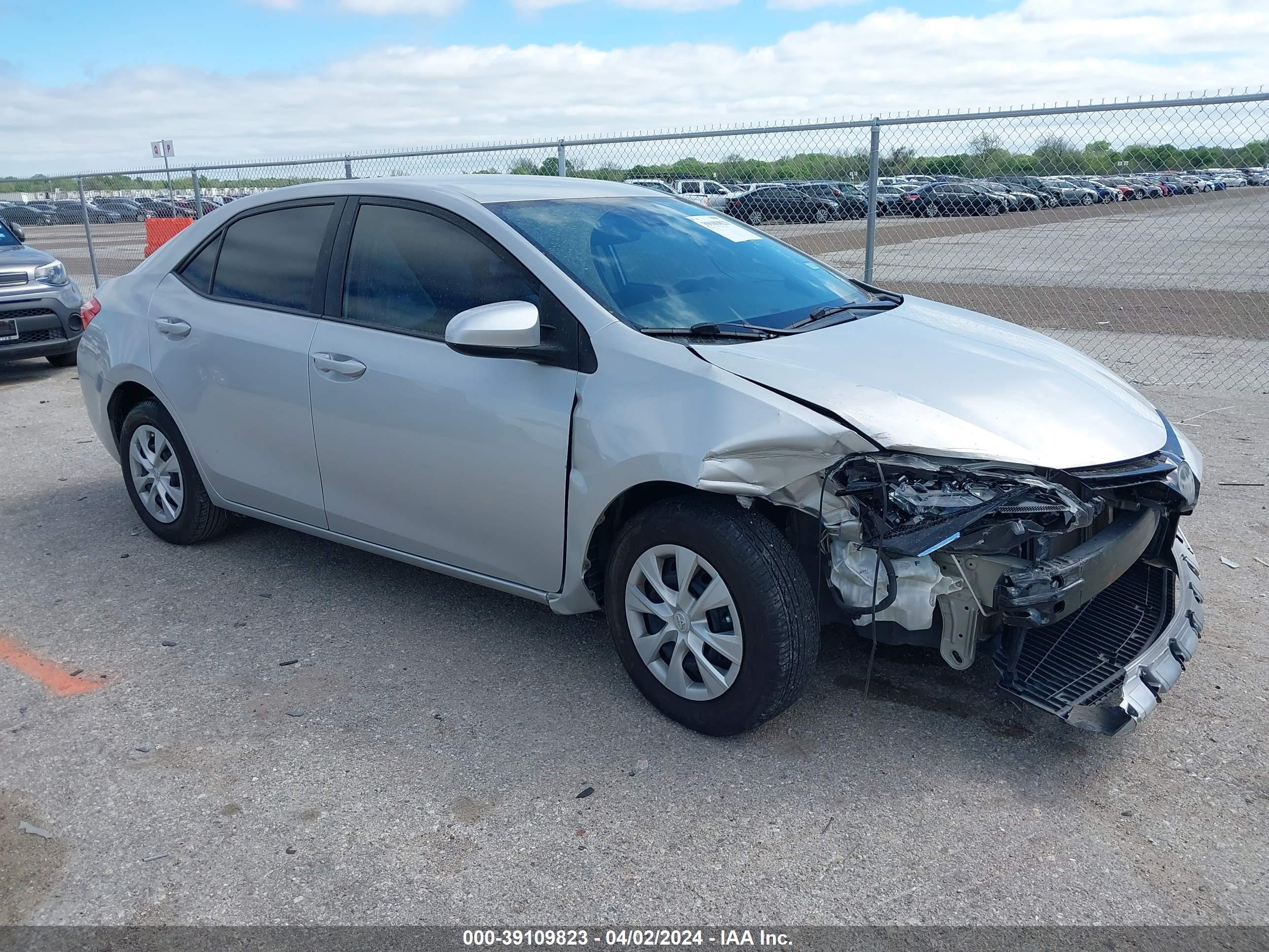 TOYOTA COROLLA 2018 5yfburhe7jp832699