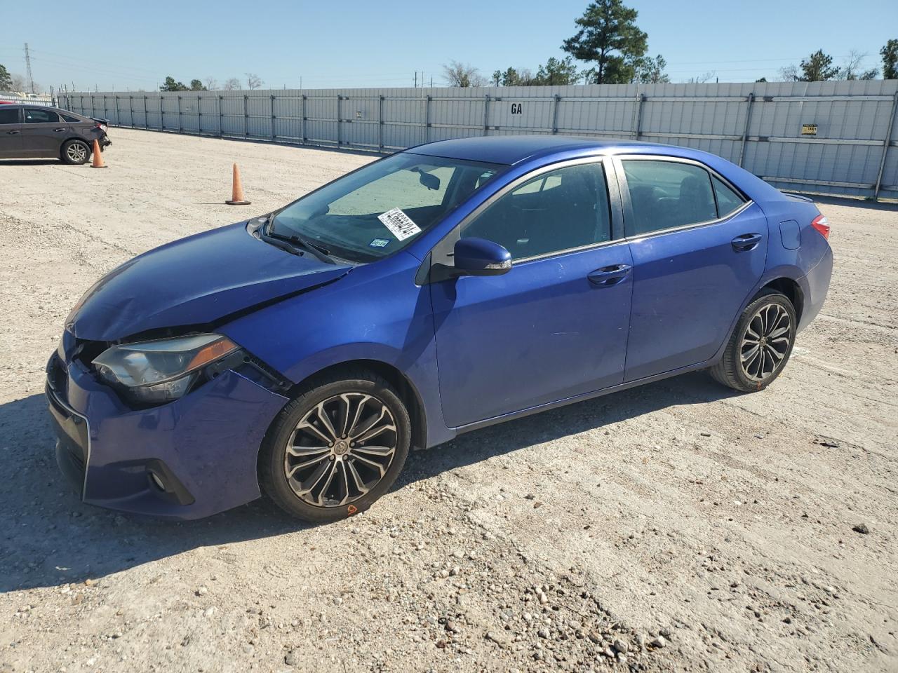 TOYOTA COROLLA 2015 5yfburhe8fp349892