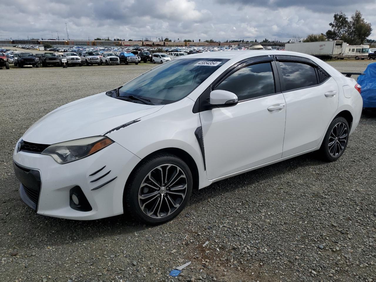 TOYOTA COROLLA 2016 5yfburhe8gp377385