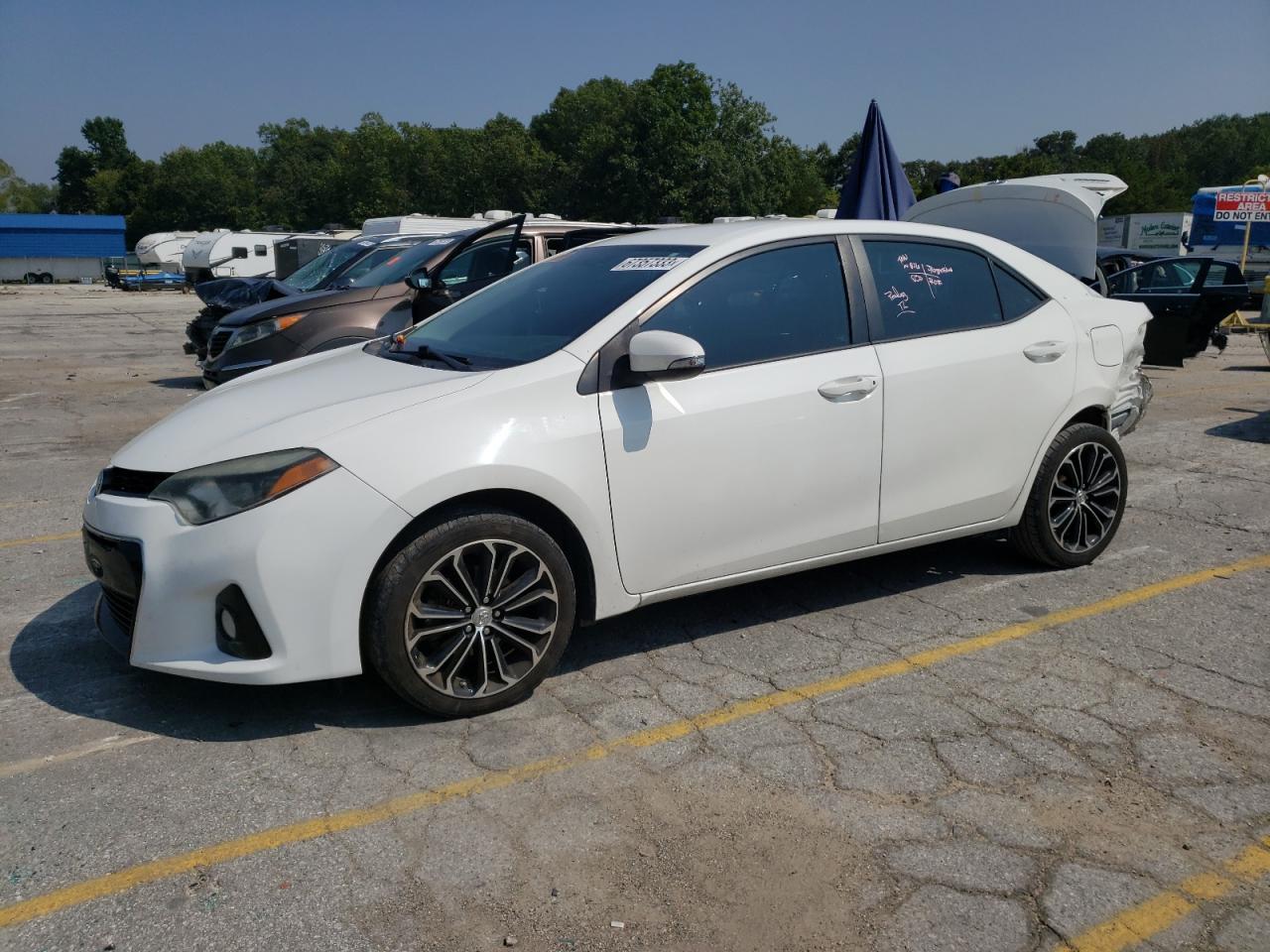 TOYOTA COROLLA 2016 5yfburhe8gp381162