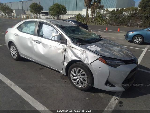 TOYOTA COROLLA 2017 5yfburhe8hp700111