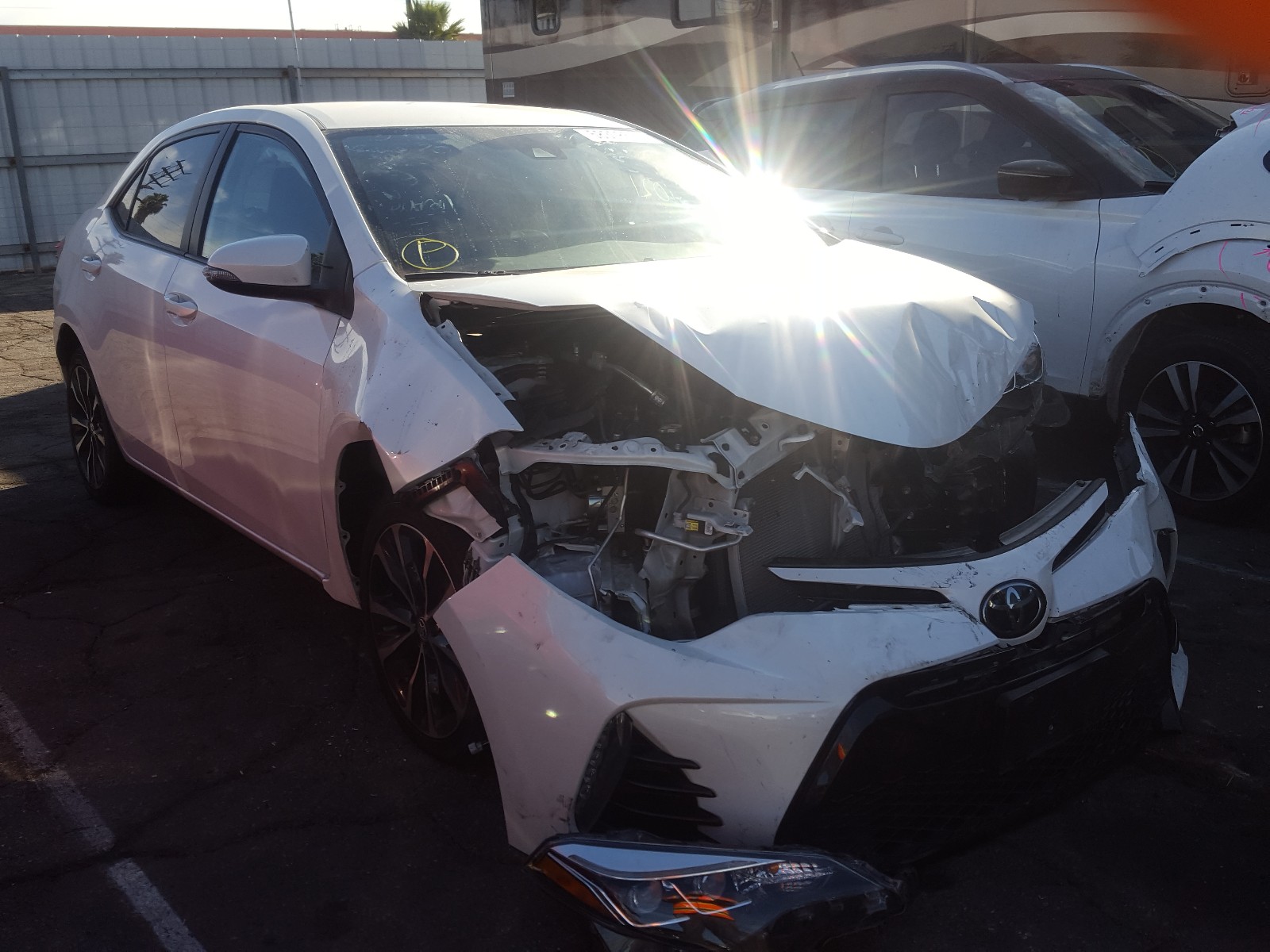 TOYOTA COROLLA L 2017 5yfburhe8hp732959