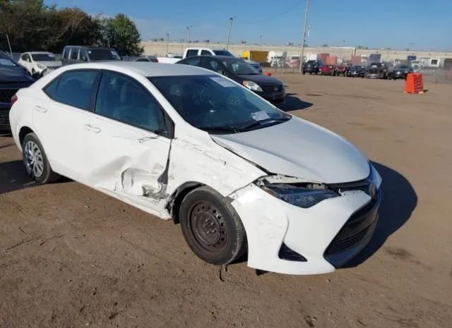 TOYOTA COROLLA 2018 5yfburhe8jp800795