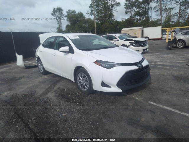 TOYOTA COROLLA 2018 5yfburhe8jp822828