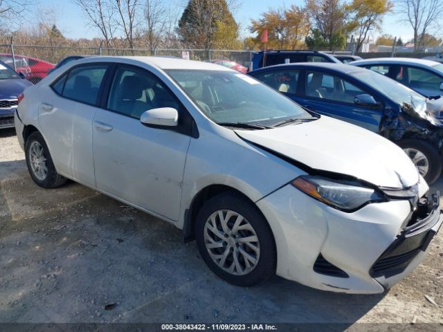 TOYOTA COROLLA 2018 5yfburhe8jp837135