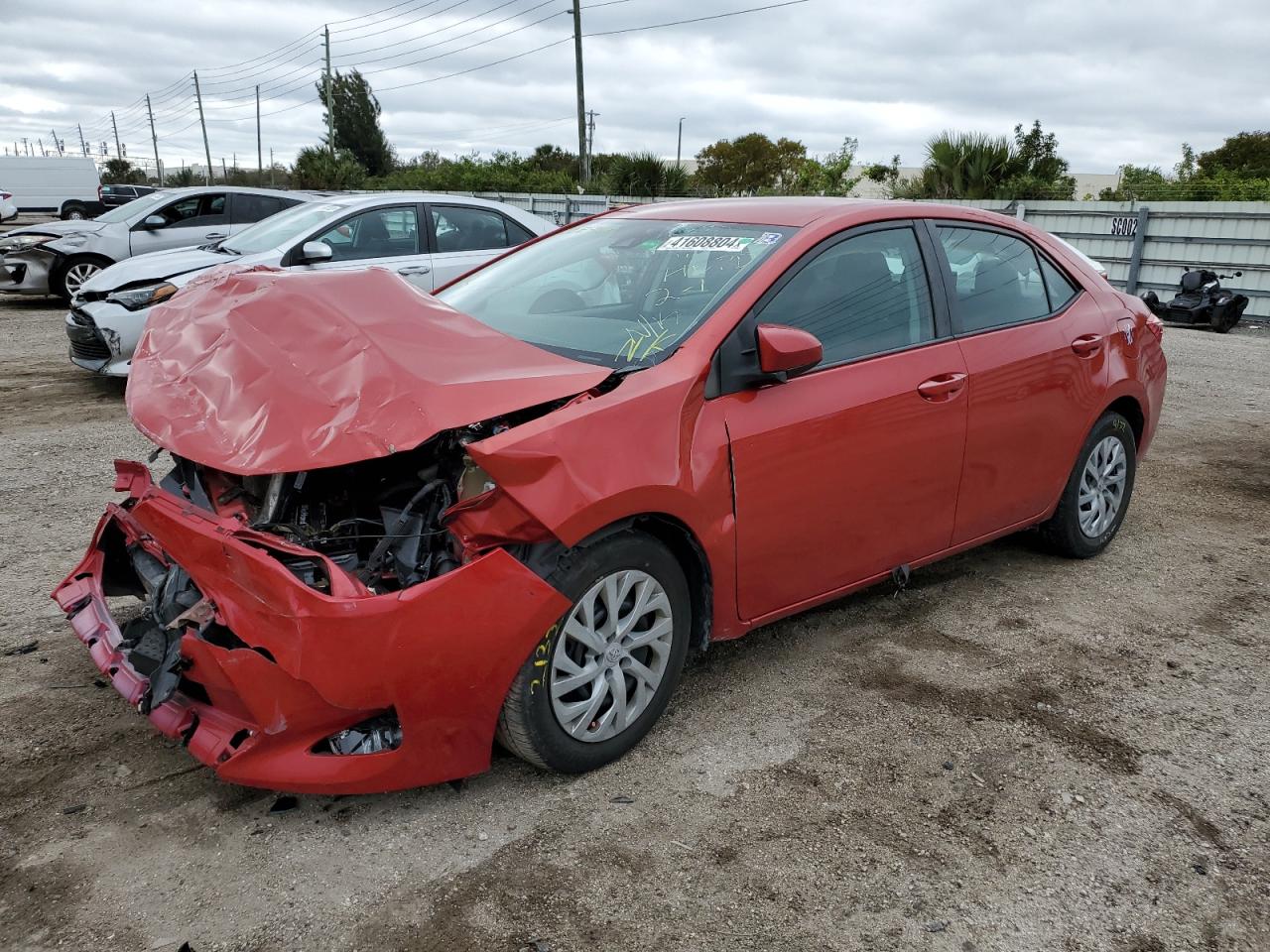 TOYOTA COROLLA 2018 5yfburhe8jp846093