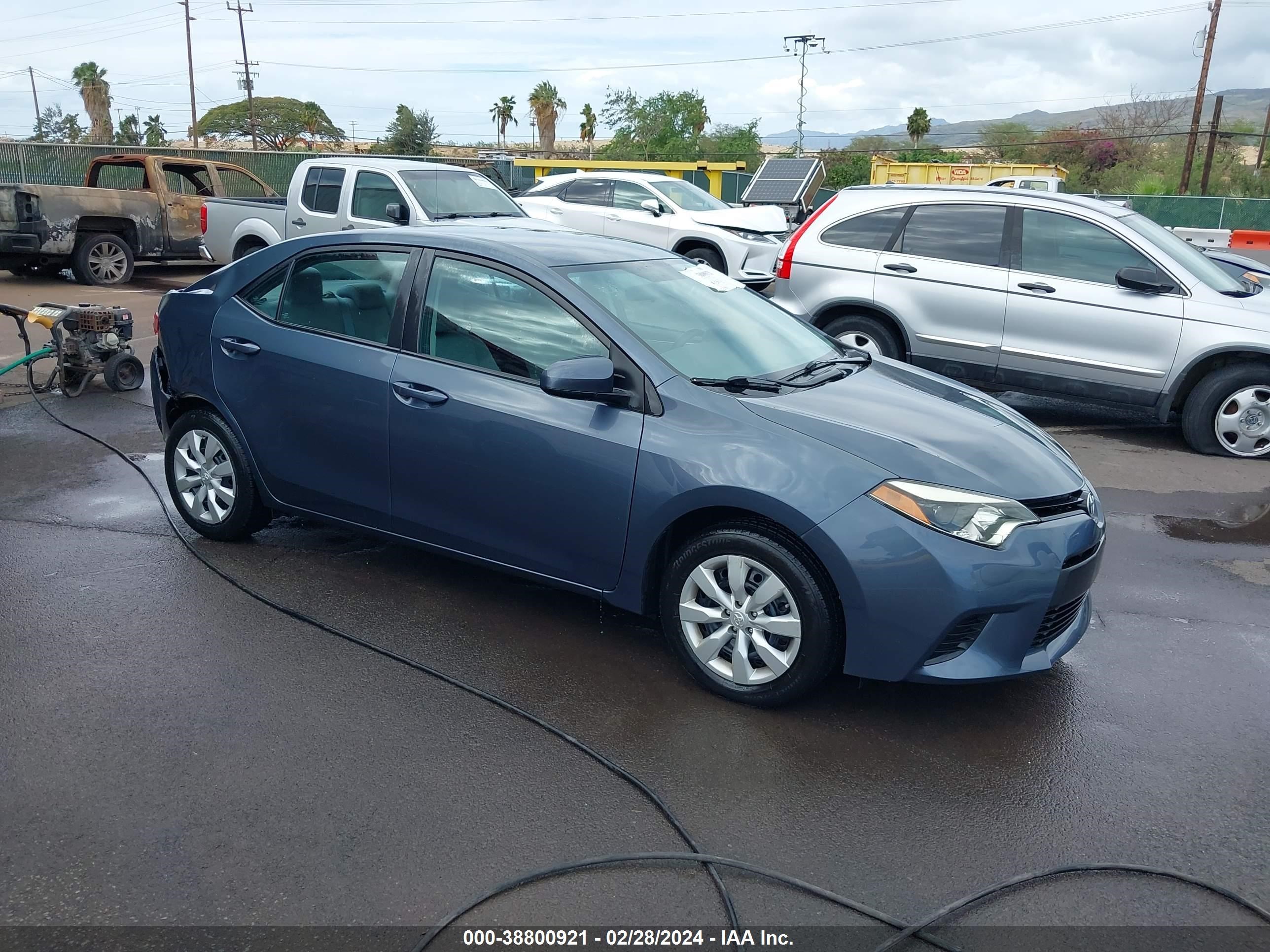 TOYOTA COROLLA 2014 5yfburhe9ep123570