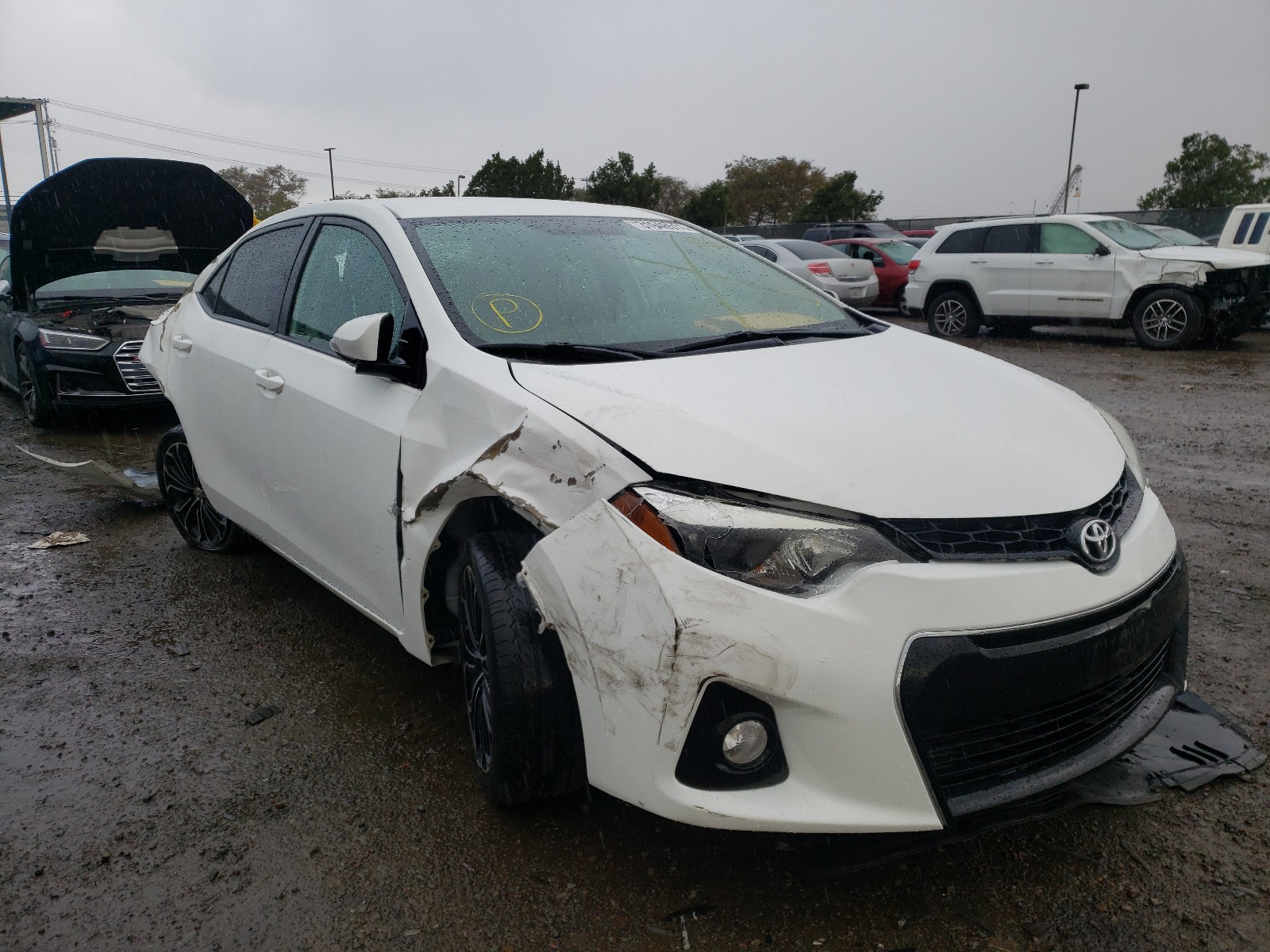 TOYOTA COROLLA S 2015 5yfburhe9fp228014