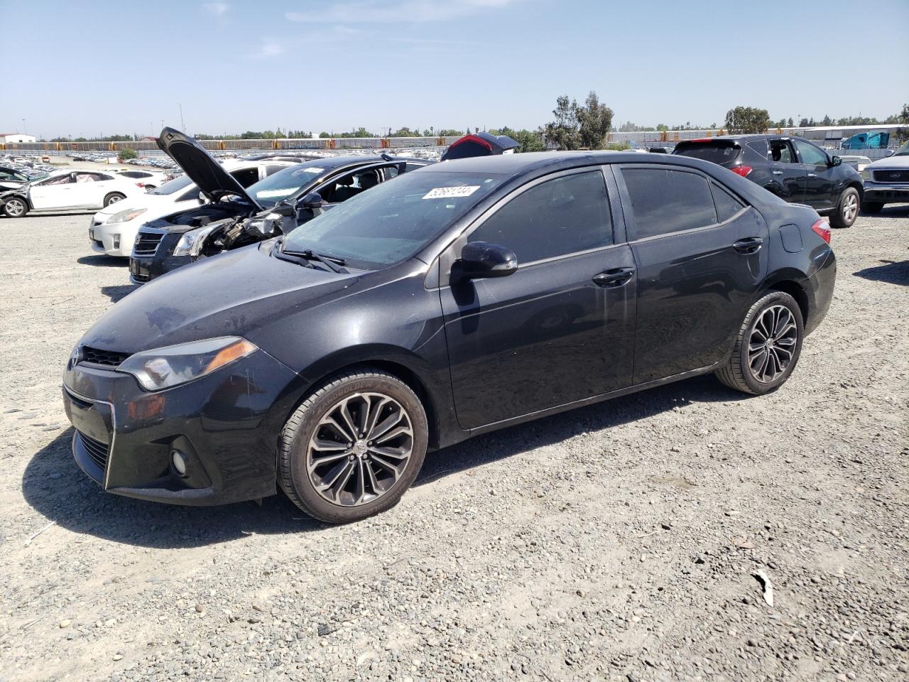 TOYOTA COROLLA 2015 5yfburhe9fp262129