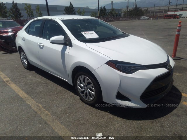 TOYOTA COROLLA 2017 5yfburhe9hp679172