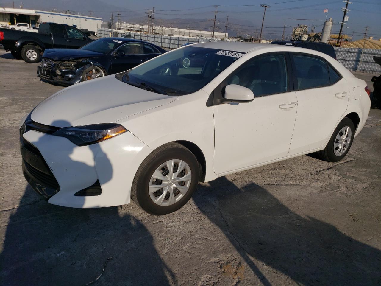 TOYOTA COROLLA 2017 5yfburhe9hp728810