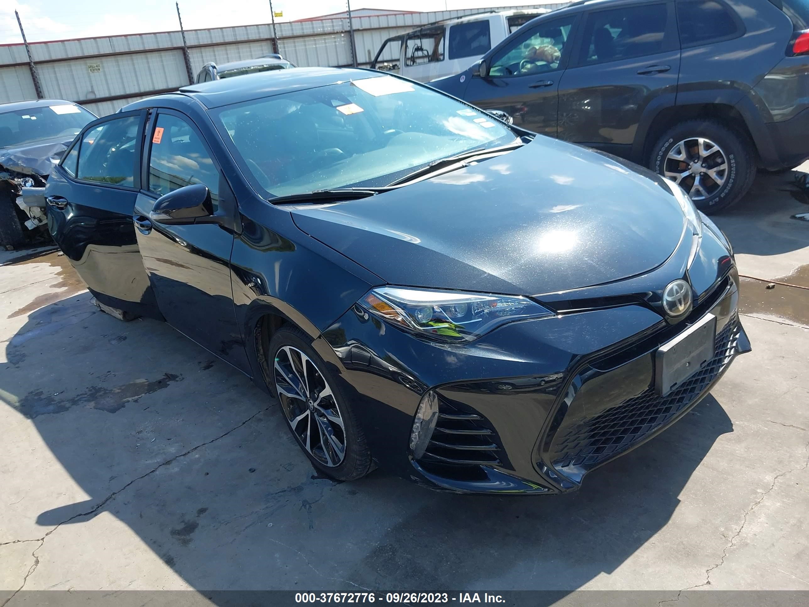 TOYOTA COROLLA 2018 5yfburhe9jp742096