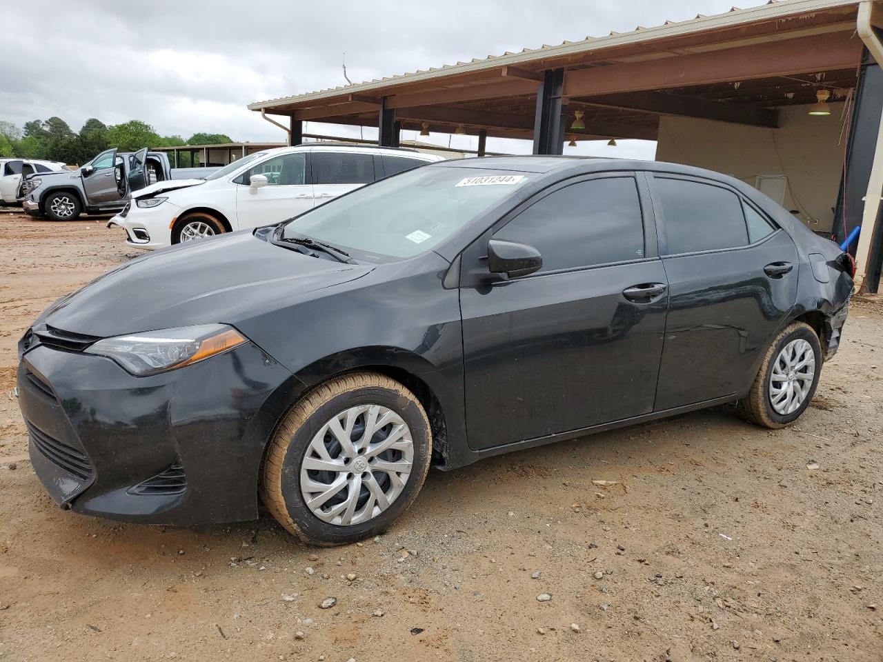 TOYOTA COROLLA 2018 5yfburhe9jp756385