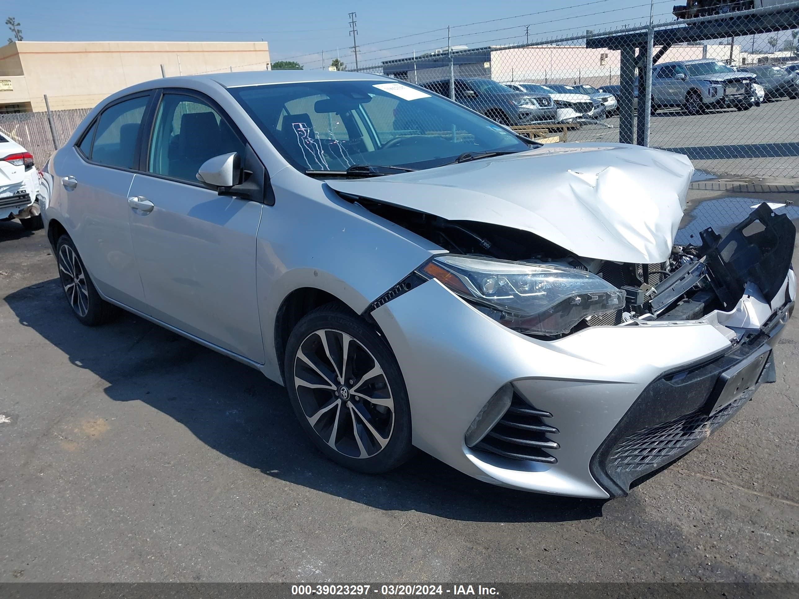 TOYOTA COROLLA 2018 5yfburhe9jp781271