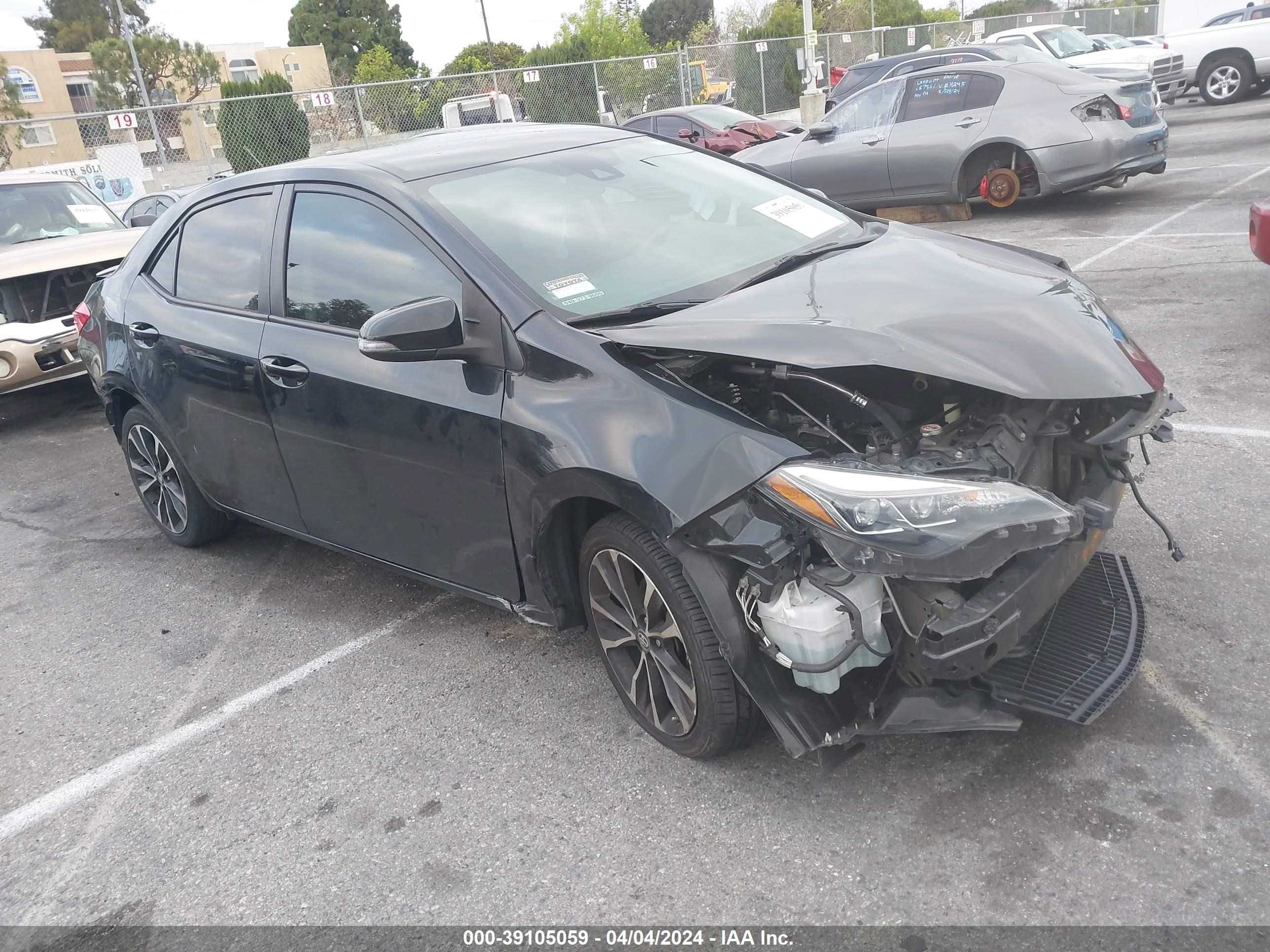 TOYOTA COROLLA 2018 5yfburhe9jp837032