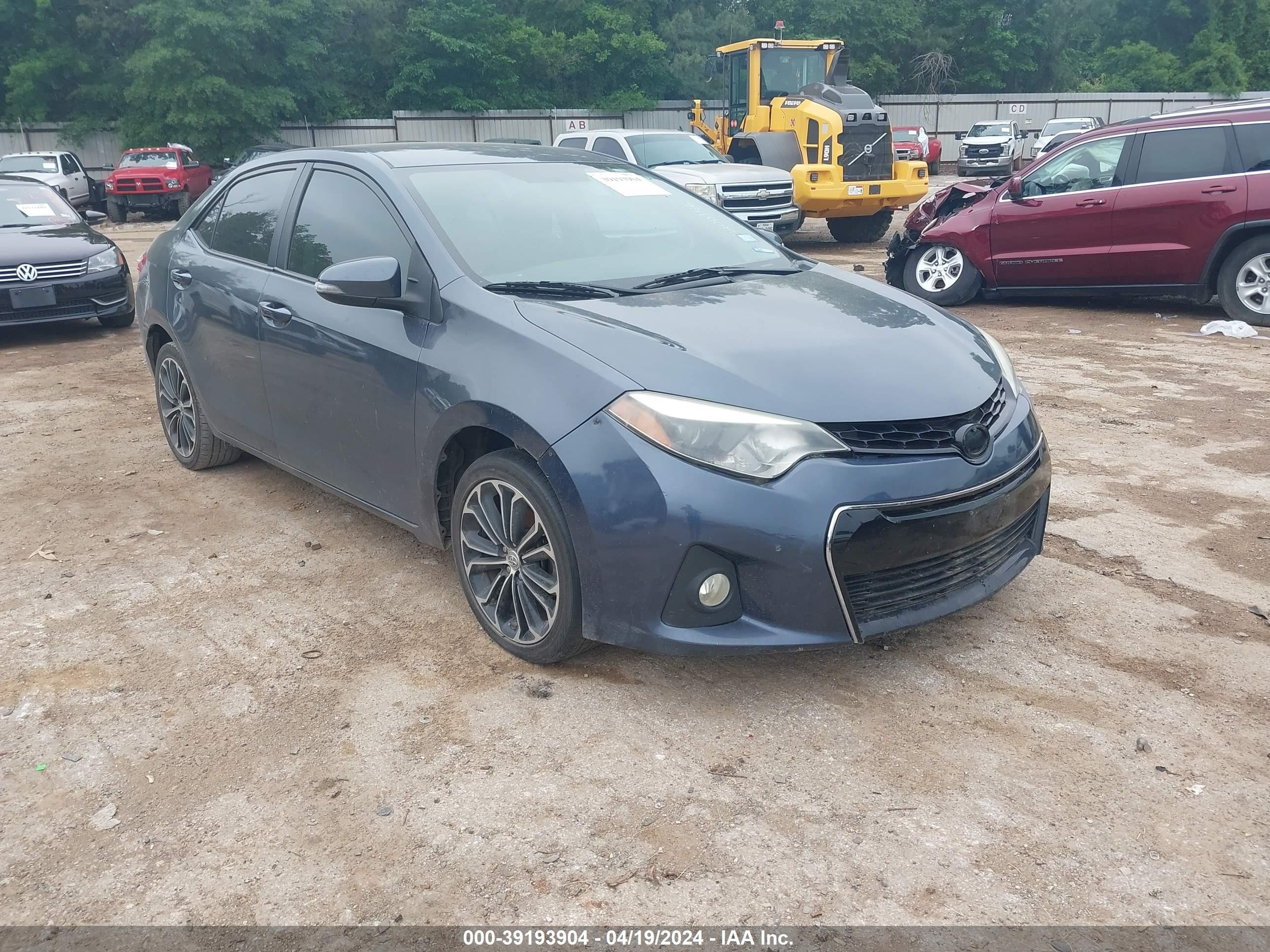 TOYOTA COROLLA 2015 5yfburhexfp200156