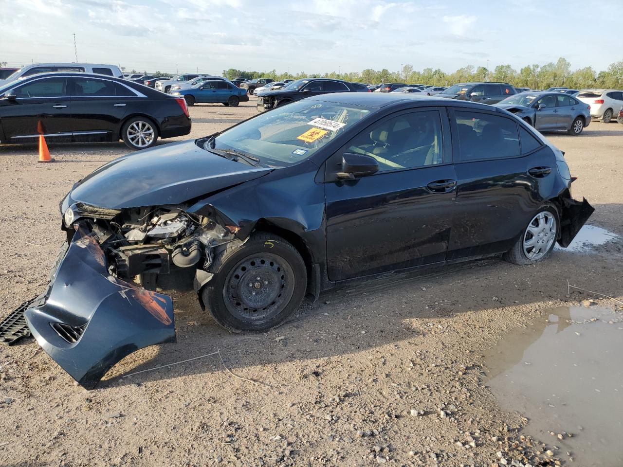 TOYOTA COROLLA 2017 5yfburhexhp683067