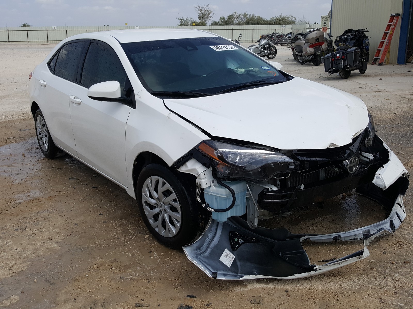 TOYOTA COROLLA L 2018 5yfburhexjp783773