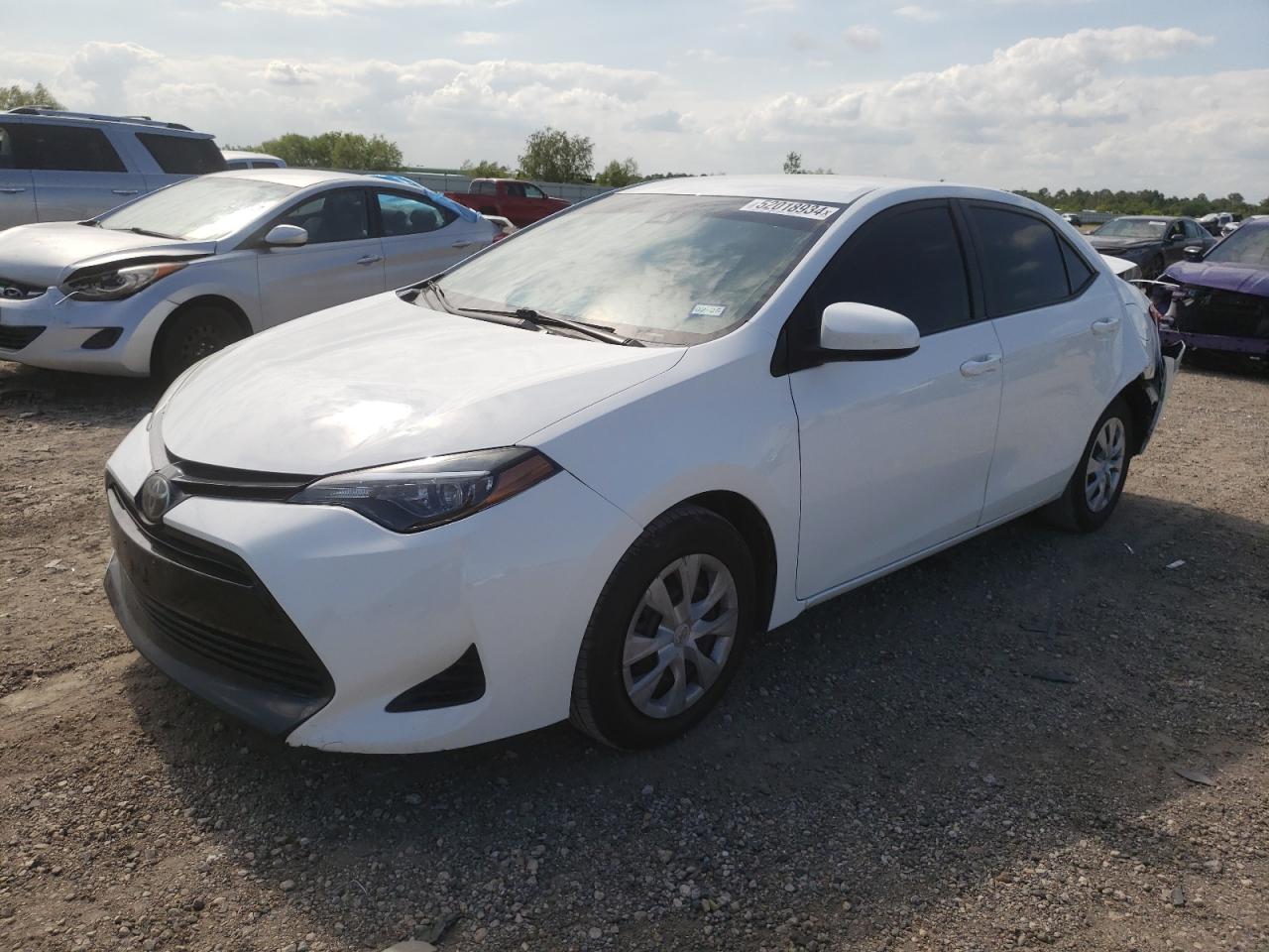 TOYOTA COROLLA 2018 5yfburhexjp815945