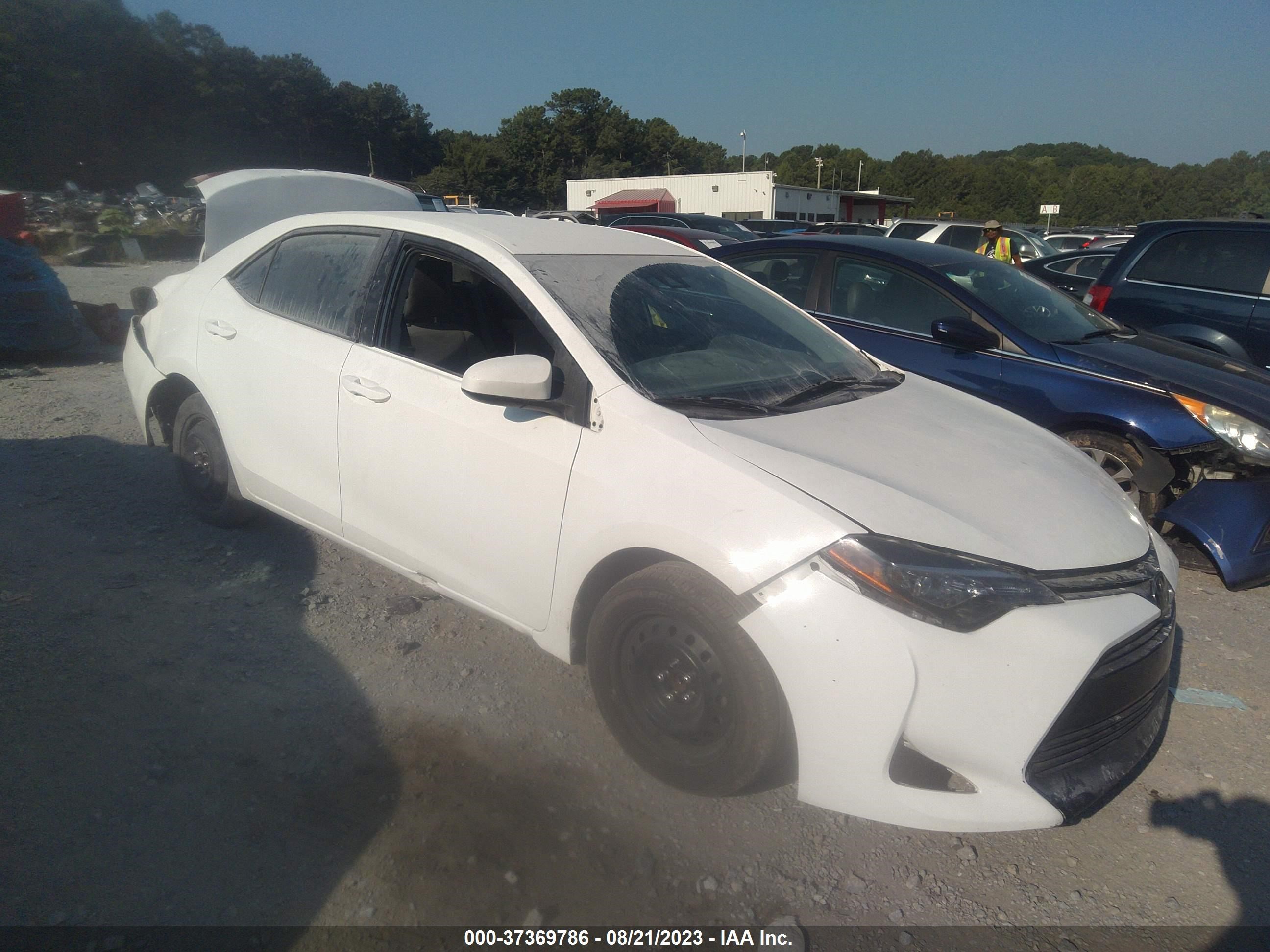 TOYOTA COROLLA 2018 5yfburhexjp843745