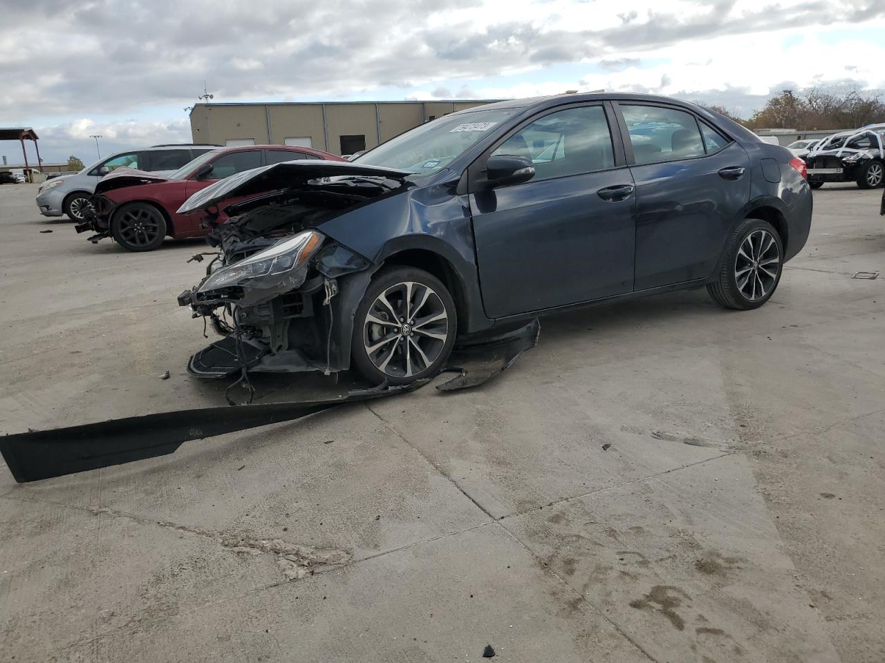 TOYOTA COROLLA 2018 5yfburhexjp855040