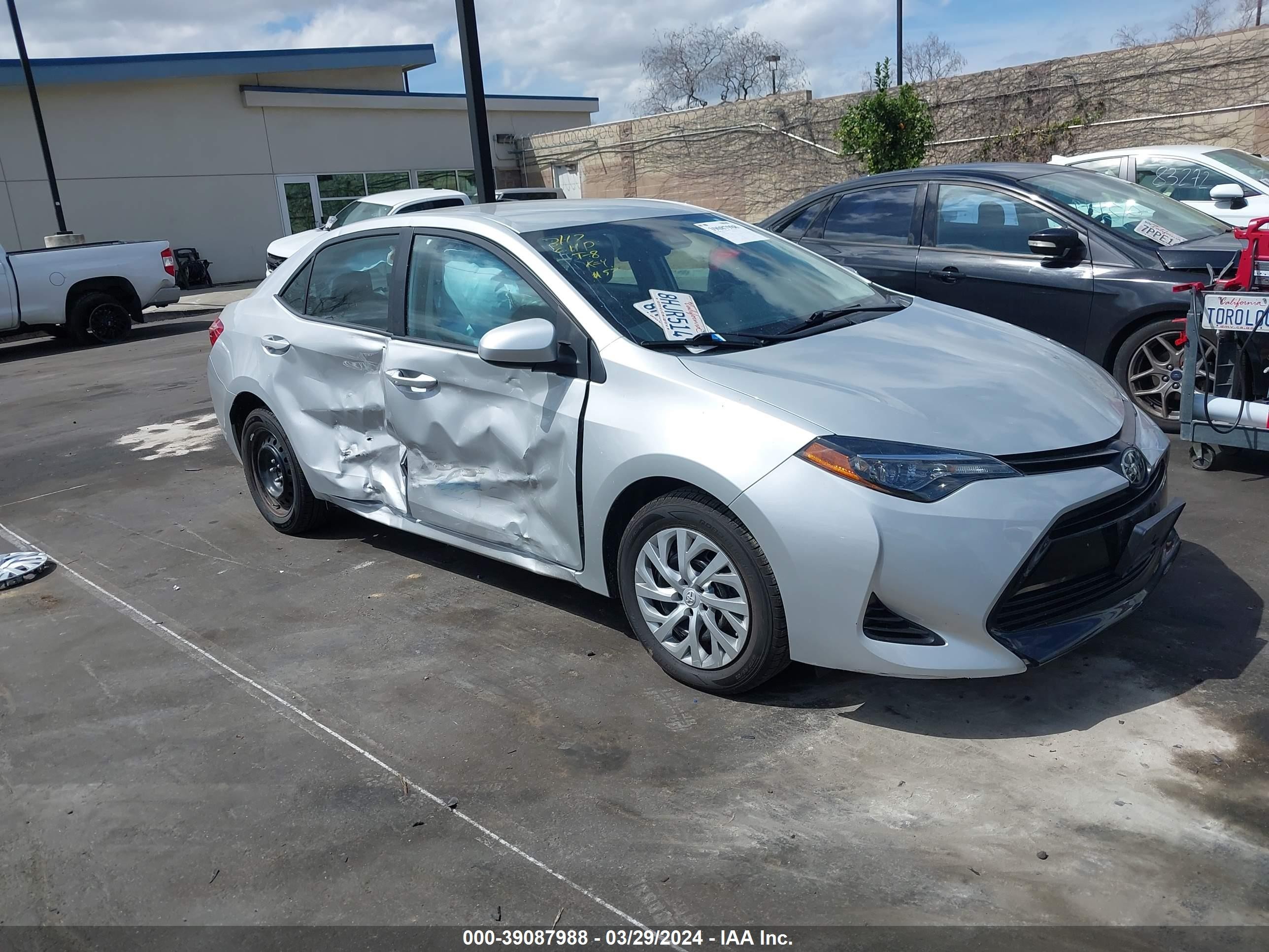 TOYOTA COROLLA 2019 5yfburhexkp901130