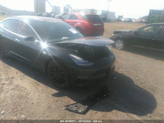 TESLA MODEL 3 2018 5yj3e1ea0jf020712