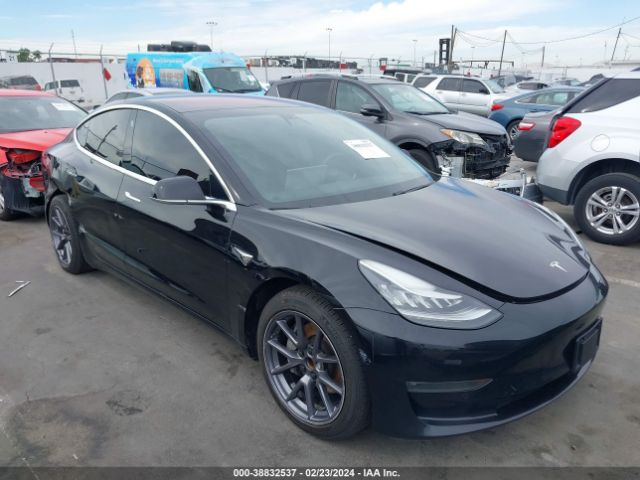 TESLA MODEL 3 2018 5yj3e1ea0jf034268