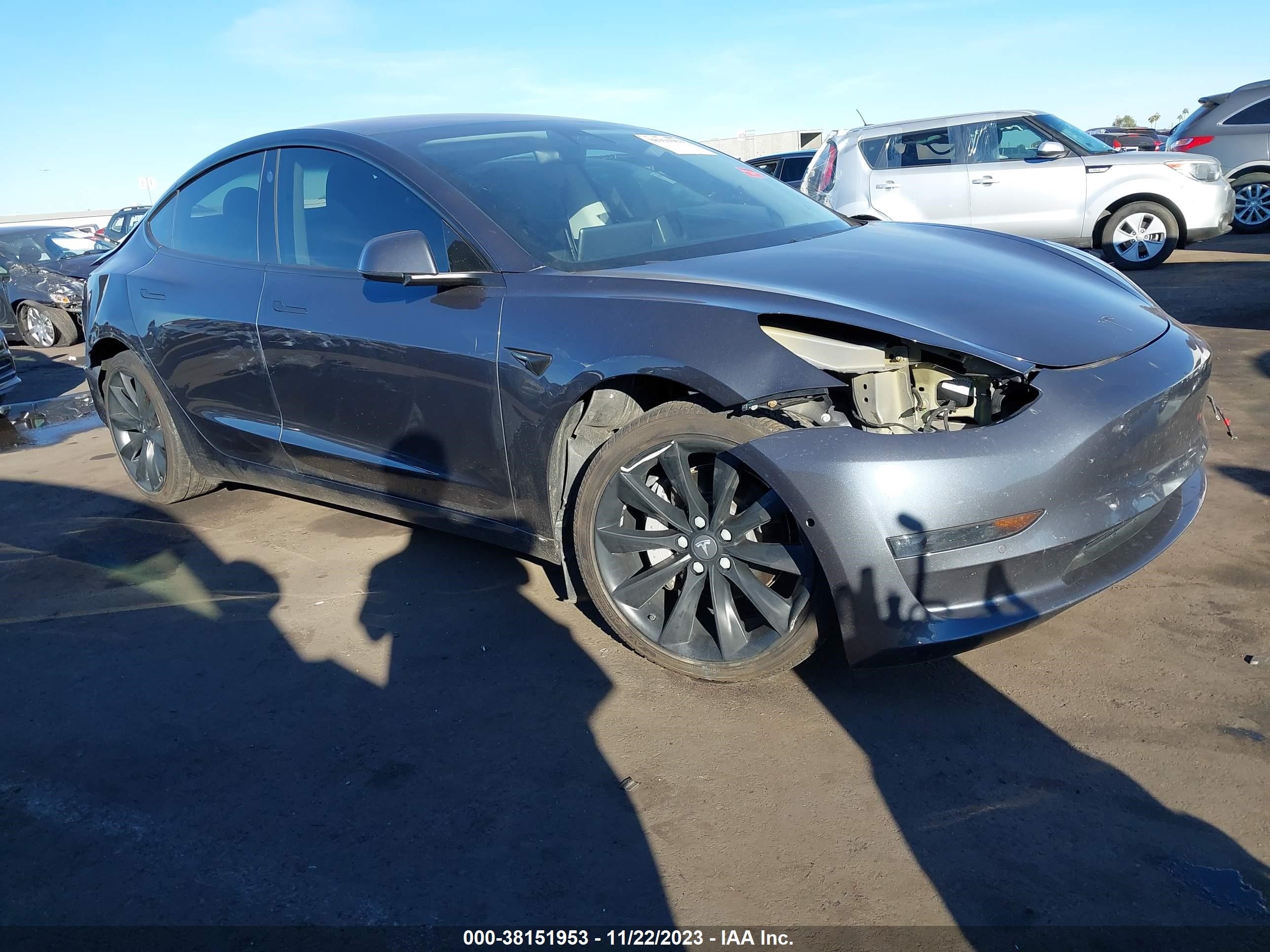 TESLA MODEL 3 2018 5yj3e1ea0jf036831