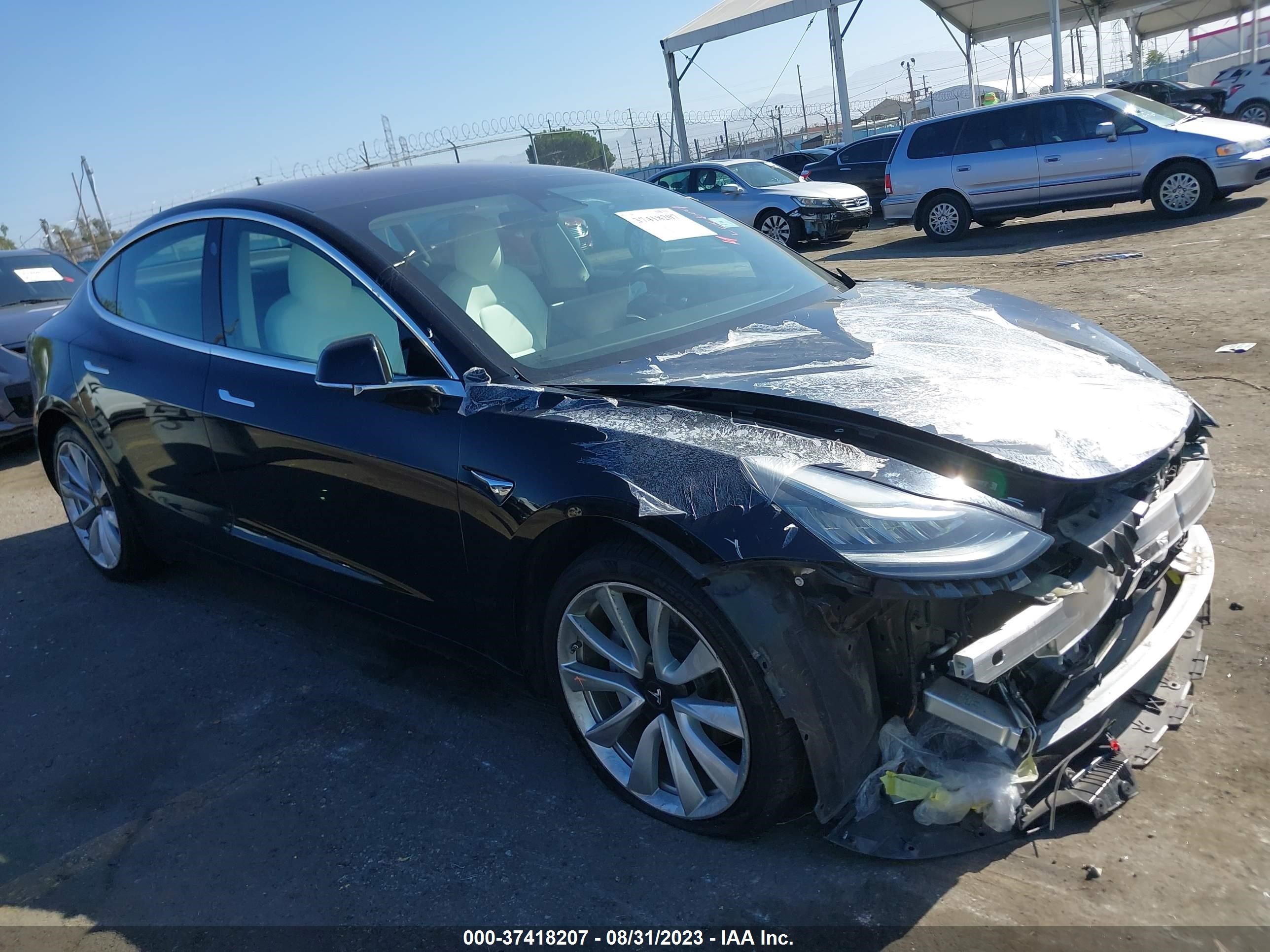 TESLA MODEL 3 2019 5yj3e1ea0kf323796