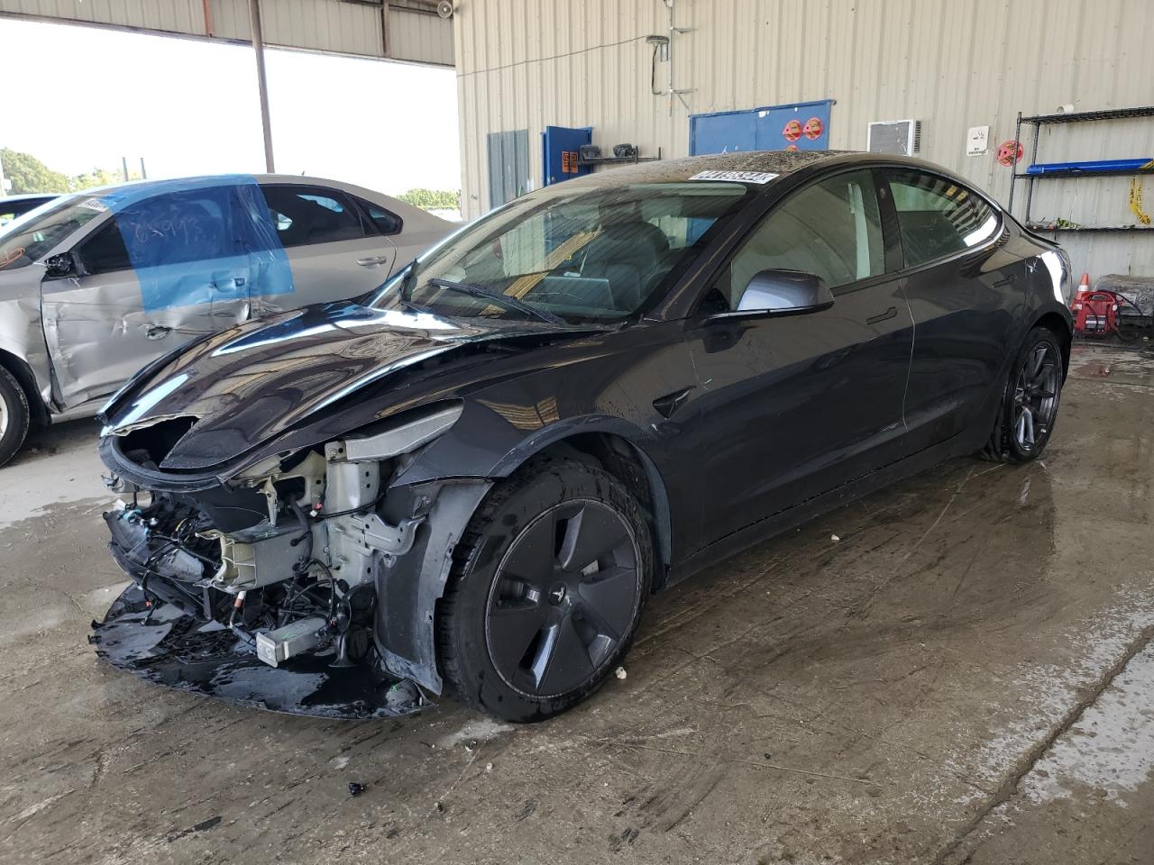 TESLA MODEL 3 2022 5yj3e1ea0nf303925