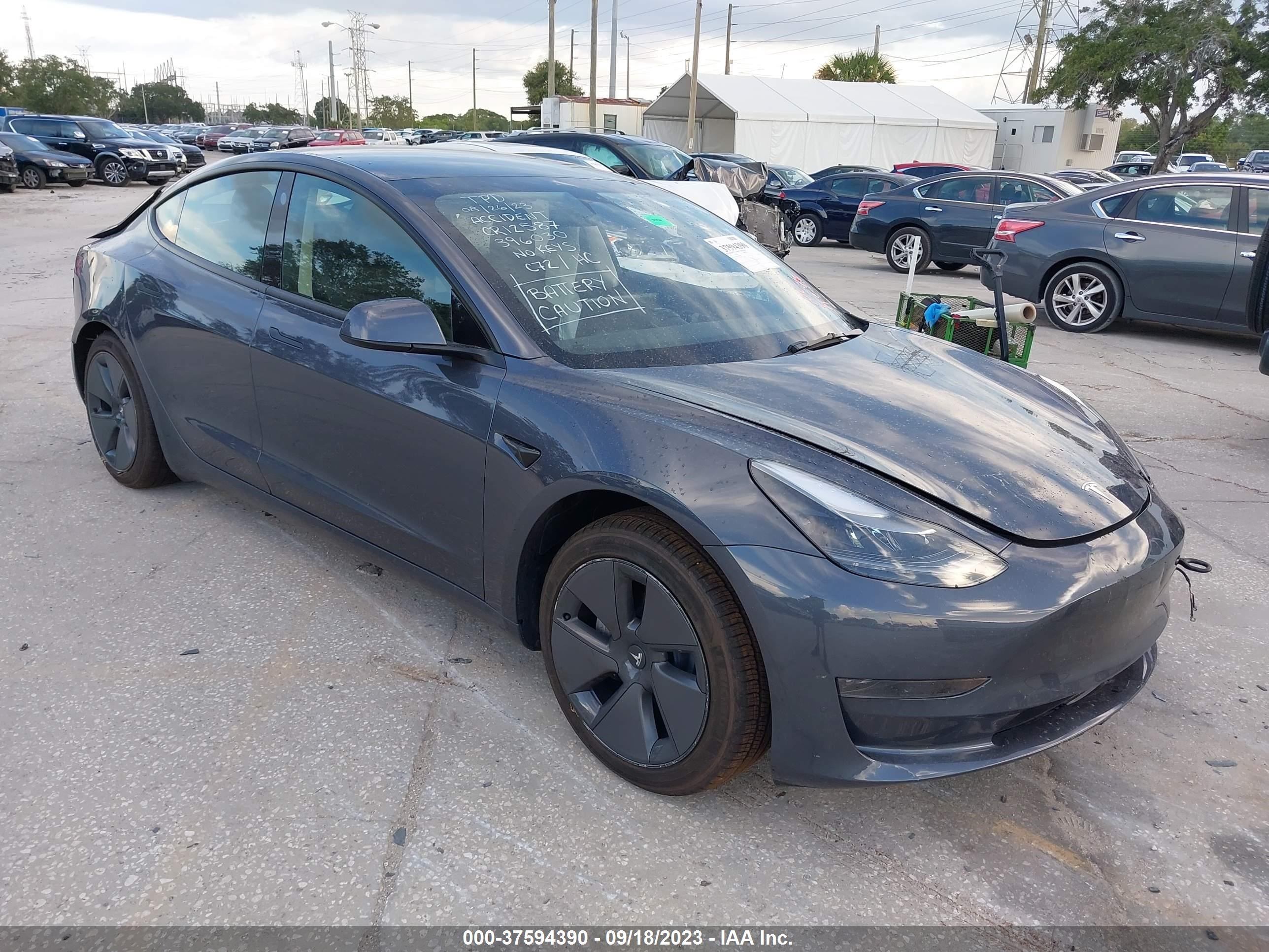 TESLA MODEL 3 2023 5yj3e1ea0pf396030