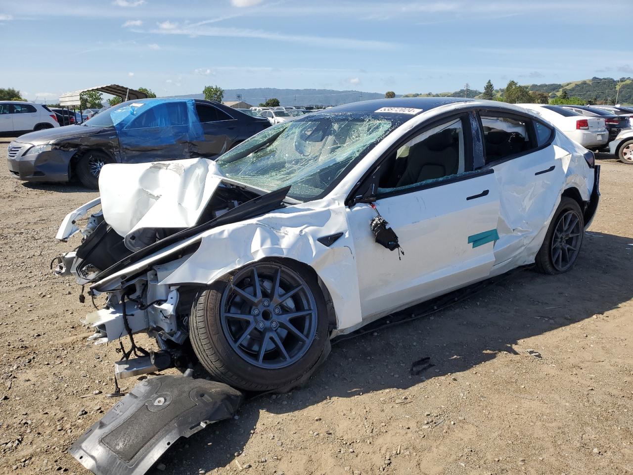 TESLA MODEL 3 2023 5yj3e1ea0pf688681