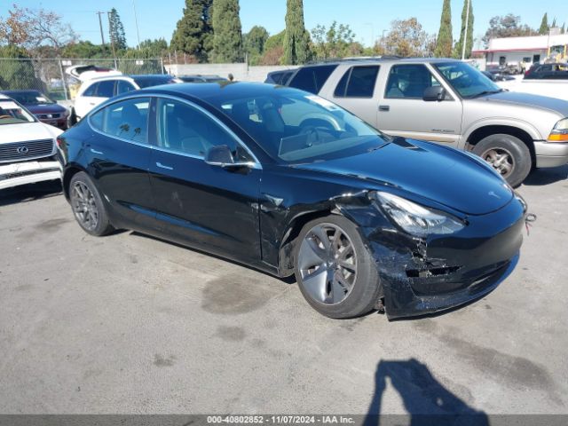 TESLA MODEL 3 2018 5yj3e1ea1jf151745