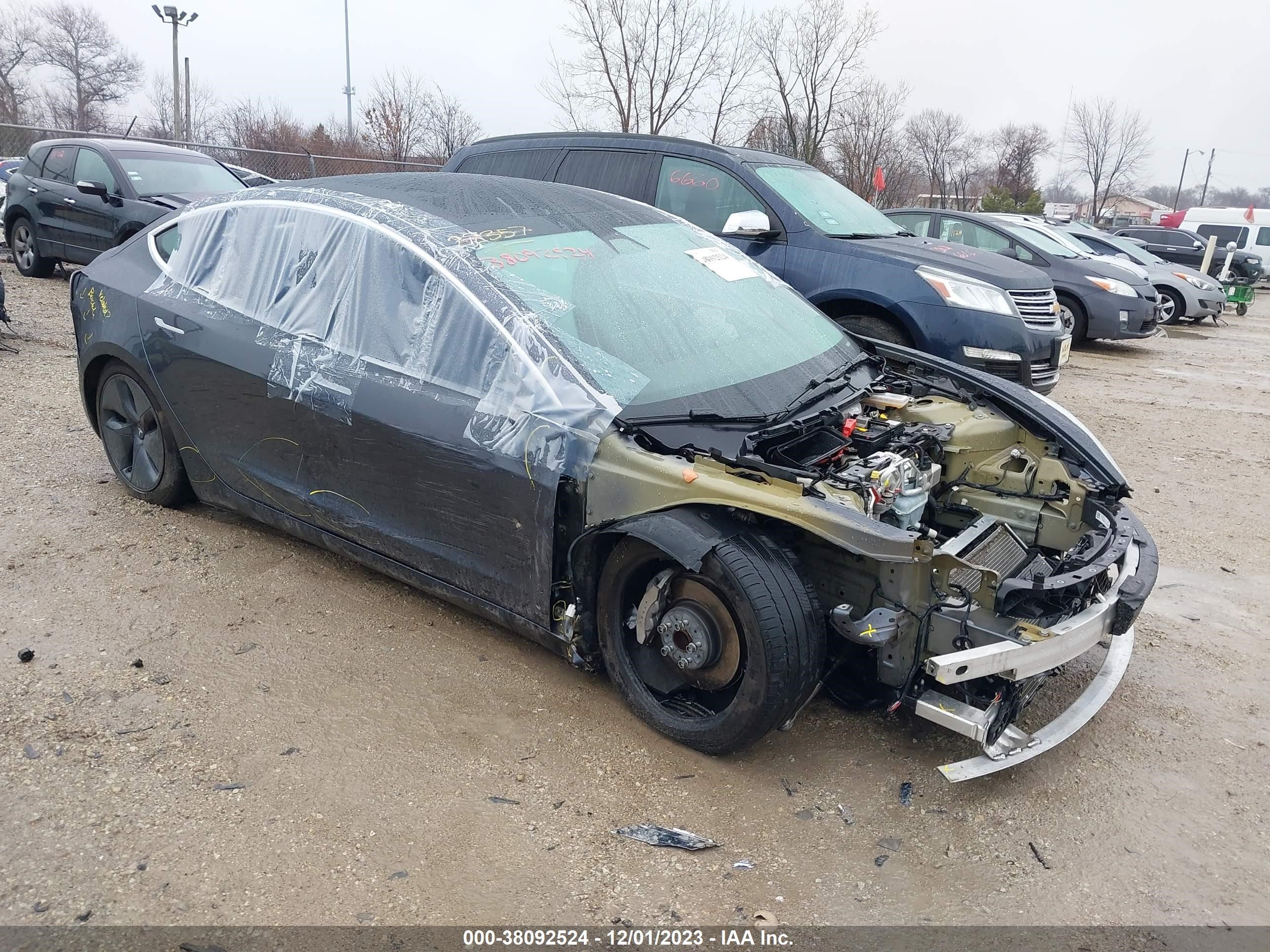 TESLA MODEL 3 2019 5yj3e1ea1kf308191