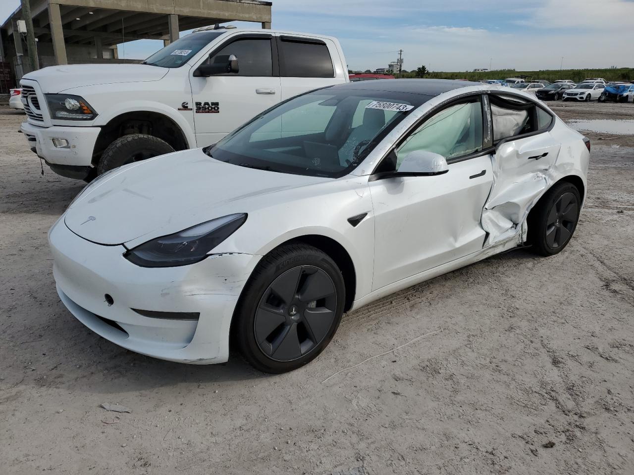 TESLA MODEL 3 2023 5yj3e1ea1pf562653