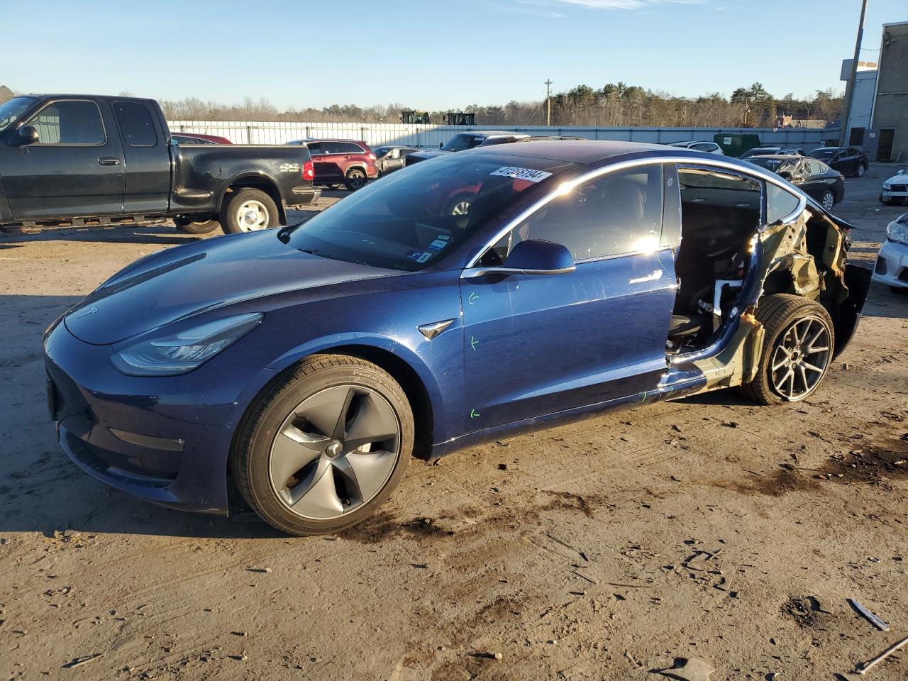 TESLA MODEL 3 2018 5yj3e1ea2jf011820