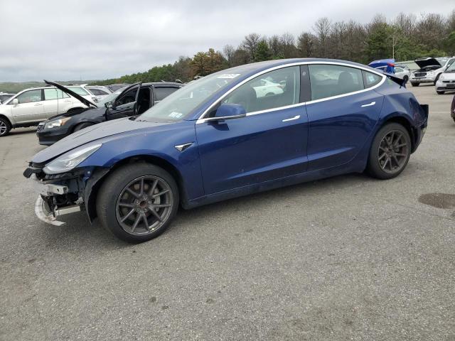 TESLA MODEL 3 2018 5yj3e1ea2jf037785