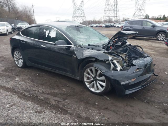 TESLA MODEL 3 2018 5yj3e1ea2jf046910