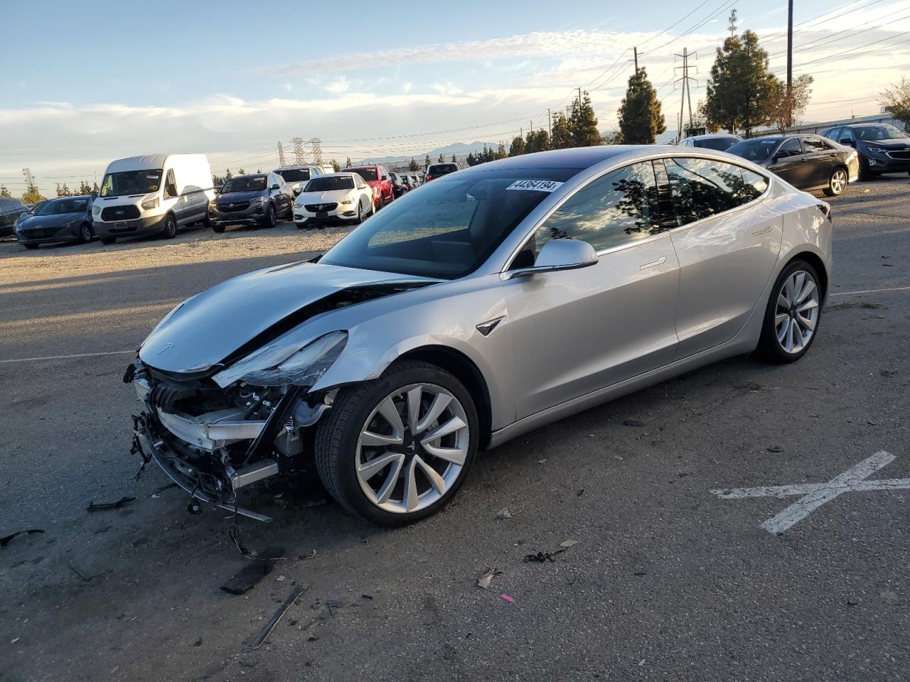 TESLA MODEL 3 2018 5yj3e1ea2jf048527