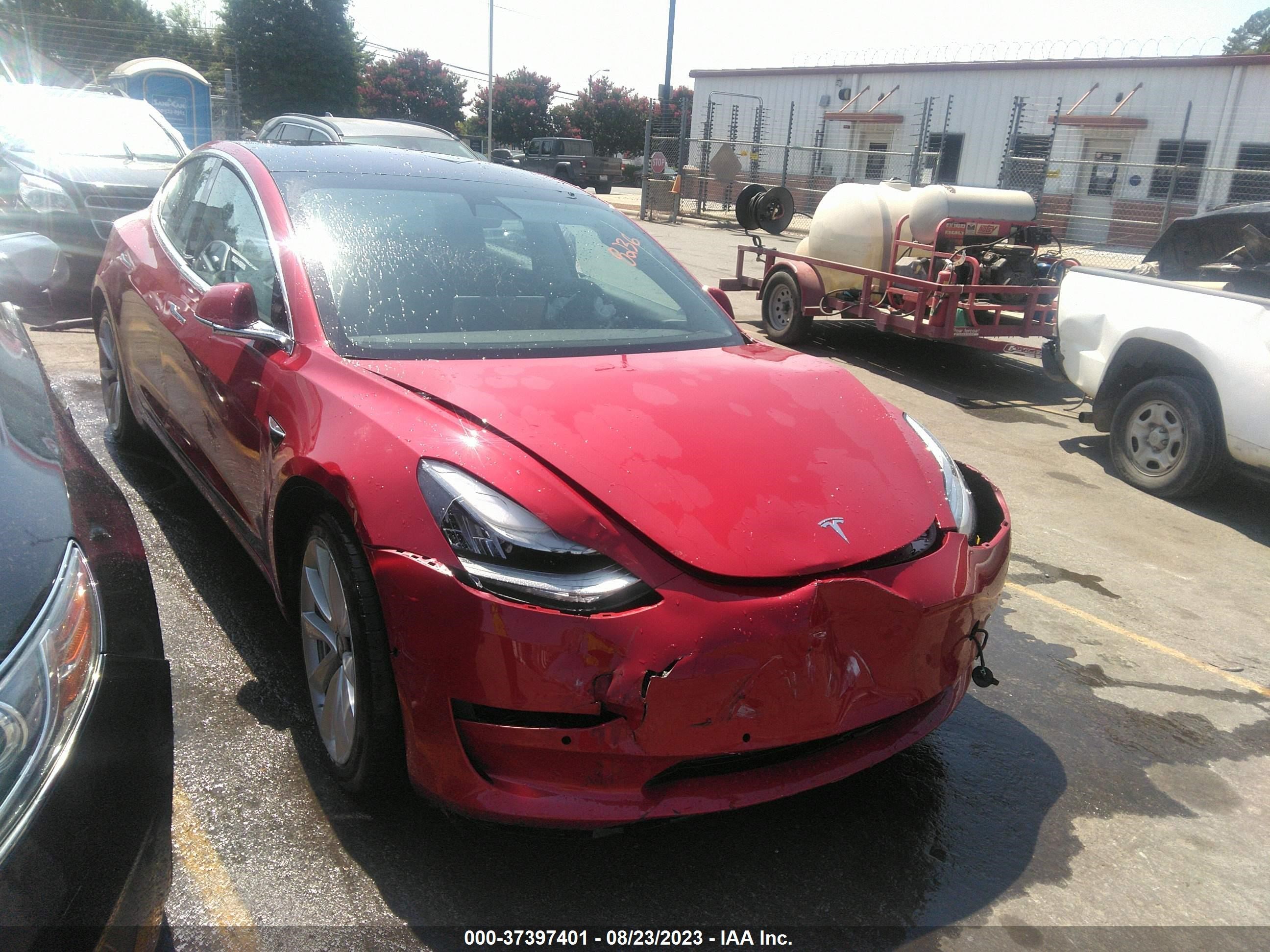 TESLA MODEL 3 2018 5yj3e1ea2jf118236