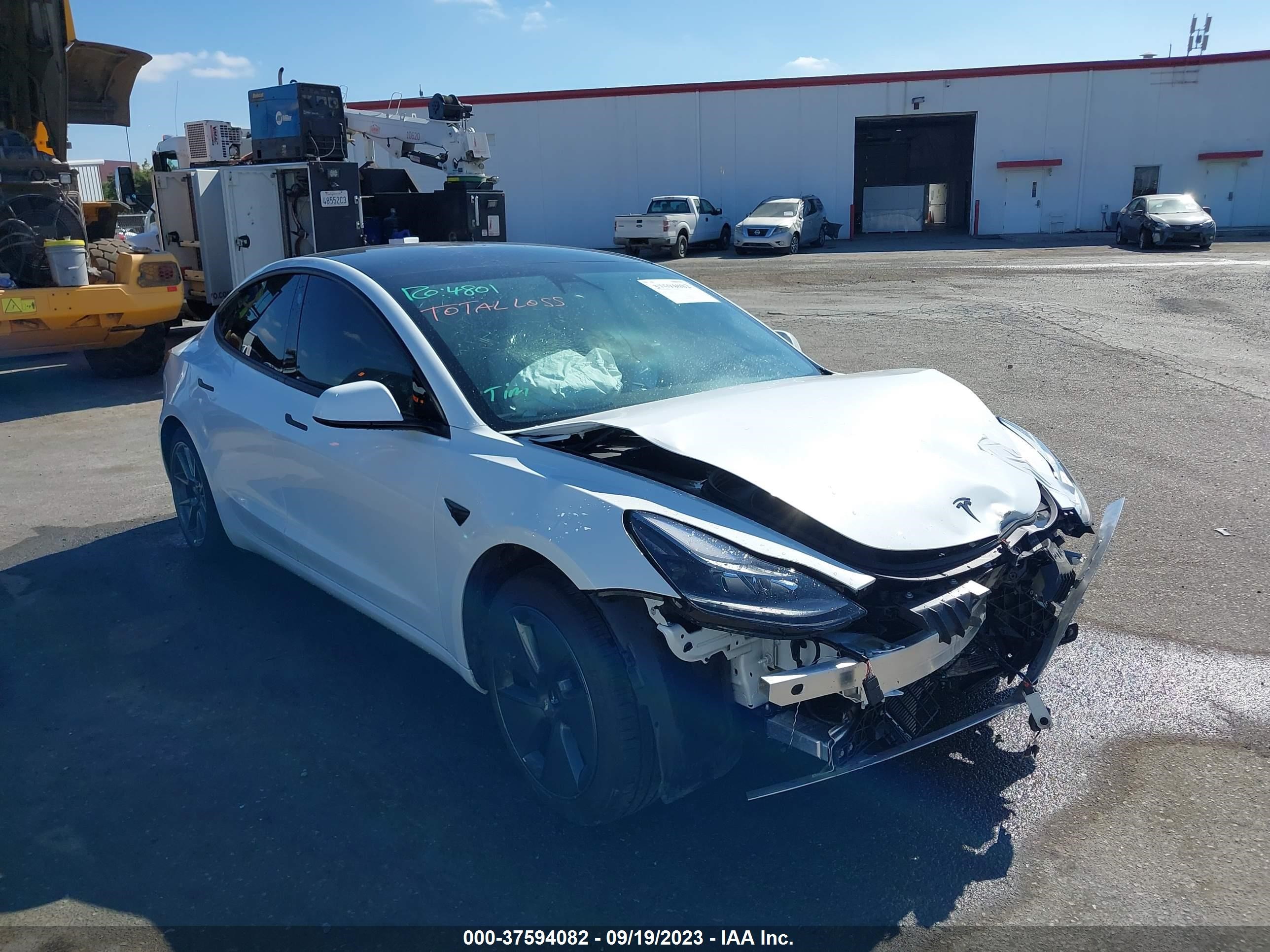 TESLA MODEL 3 2021 5yj3e1ea2mf098025