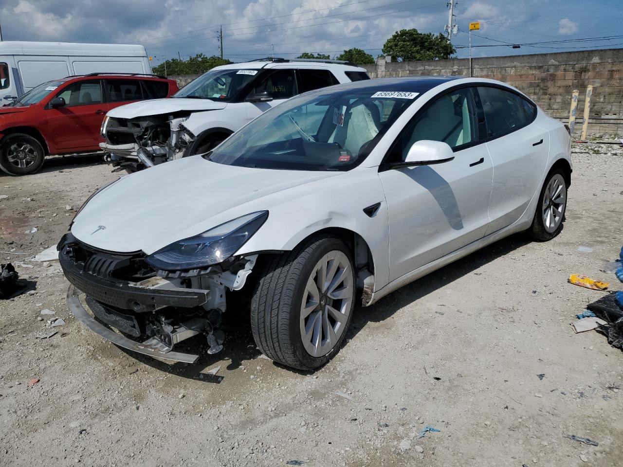 TESLA MODEL 3 2021 5yj3e1ea2mf983065